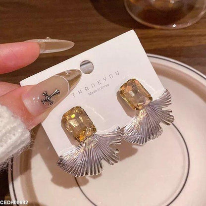 CEDH00682 HJF Rectangle/Wing Drop Earrings Pair - CEDH