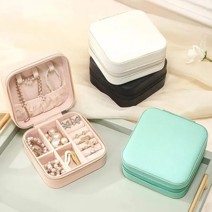 Square Mini Jewellery Box | Portable PU Leather Travel Organizer with Removable Dividers